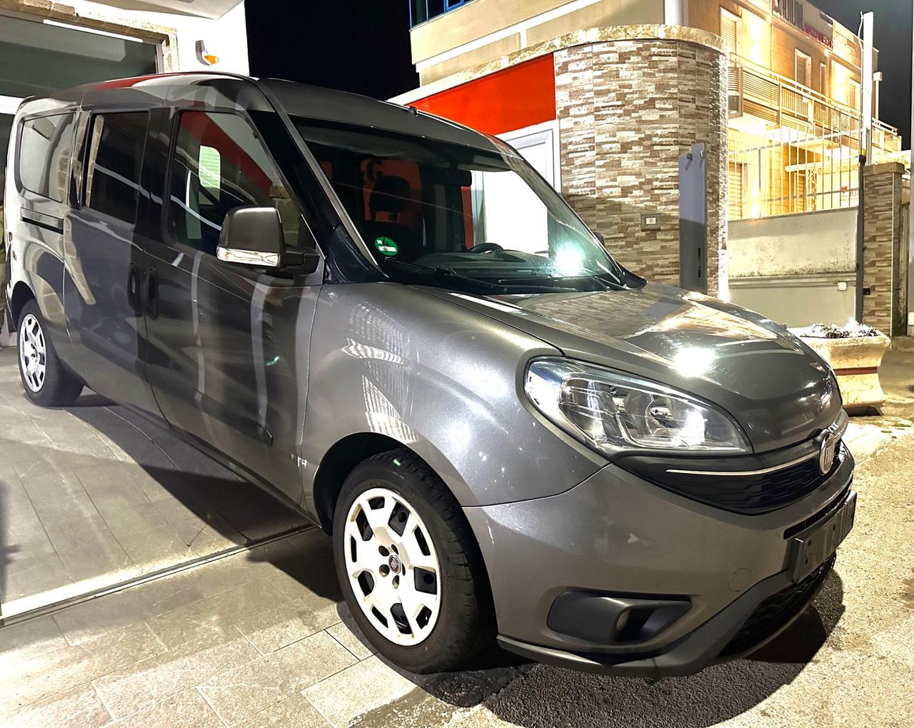 FIAT DOBLÒ MAXI FAMILY 1.6 MTJ 120 cv -2017