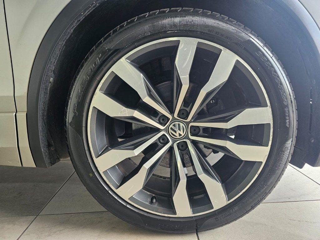 Volkswagen Tiguan 2.0 TDI SCR DSG Sport R-line BlueMotion Technology