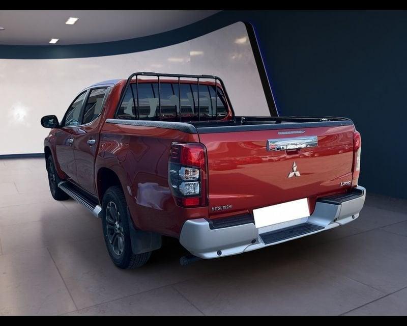 Mitsubishi L200 2B Free L200 Cab VI 2019 L200 d.cab 2.3d Diamond 4wd 150cv auto