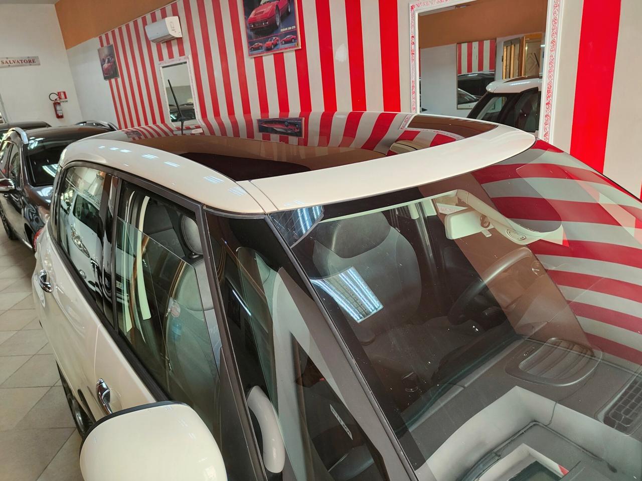Fiat 500L 0.9 Natural Power Lounge 2015 POCHI KM
