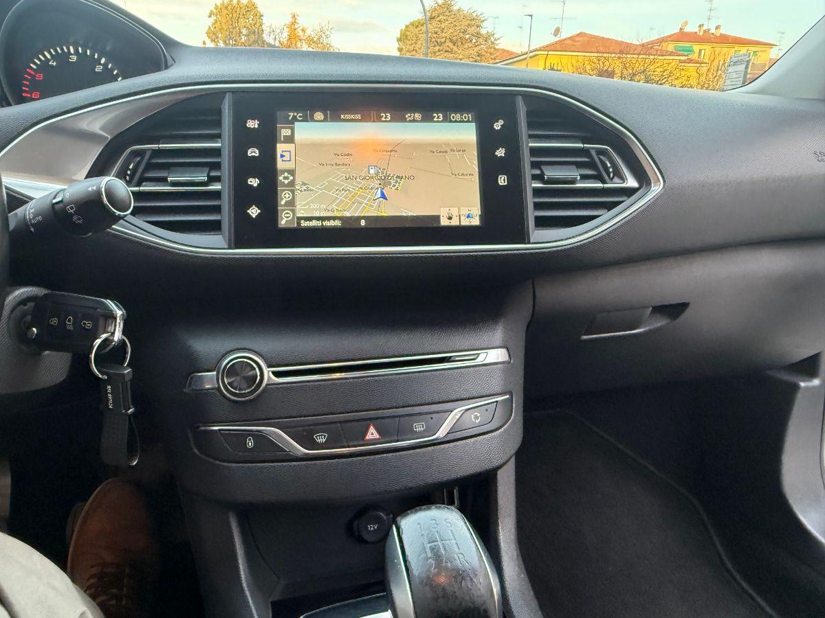 PEUGEOT - 308 - BlueHDi 100 S&S Business