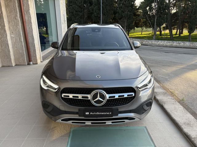 MERCEDES-BENZ GLA 200 d Automatic Sport Plus