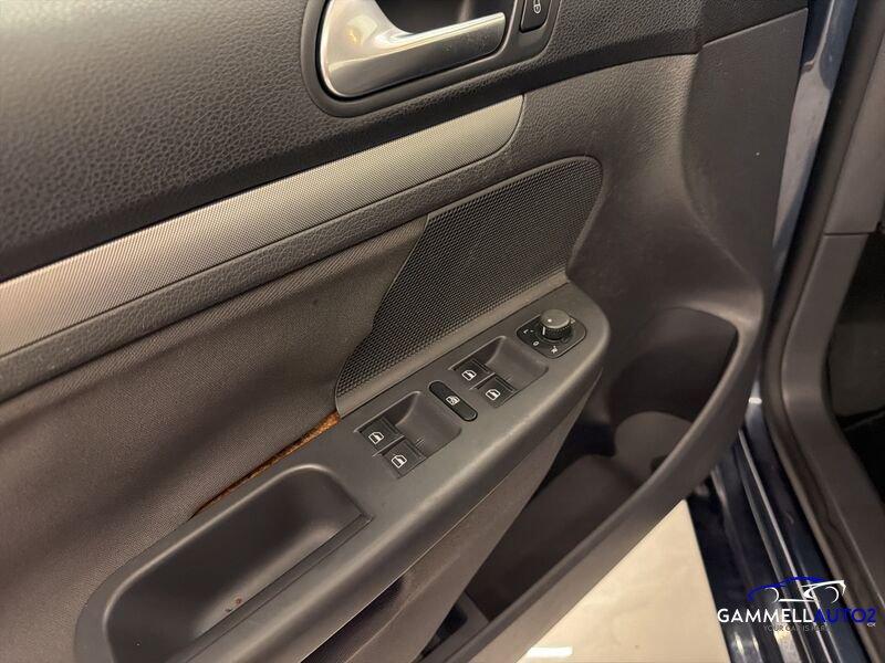 Volkswagen Golf Golf 5p 1.6