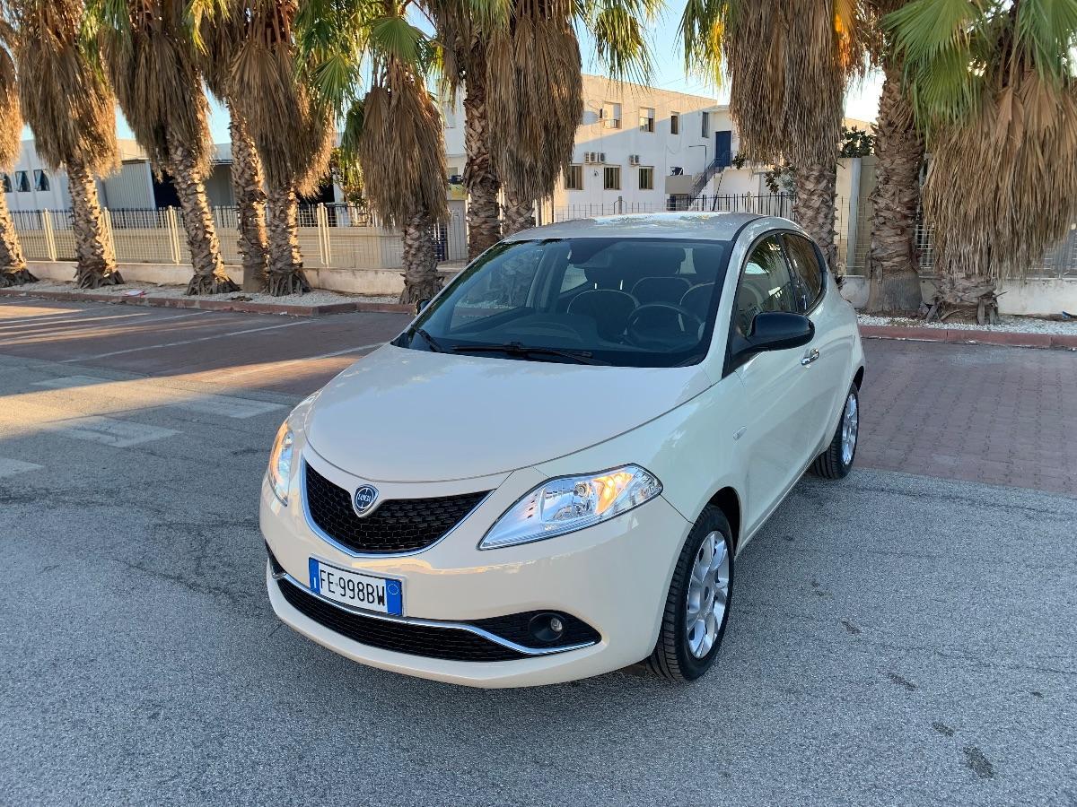 LANCIA - Ypsilon - 1.3 MJT 95 CV 5p. S&S Platinum