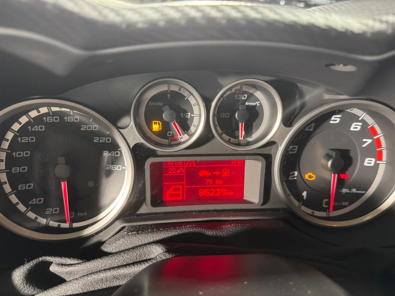 Alfa Romeo MiTo 1.4 105CV NEOPATENTATI KM 85.000