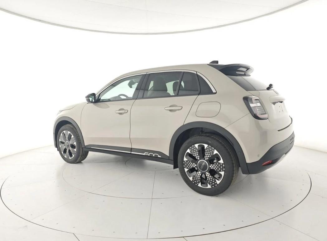 Fiat 600 Hybrid KM0 a*f*f*a*r*e