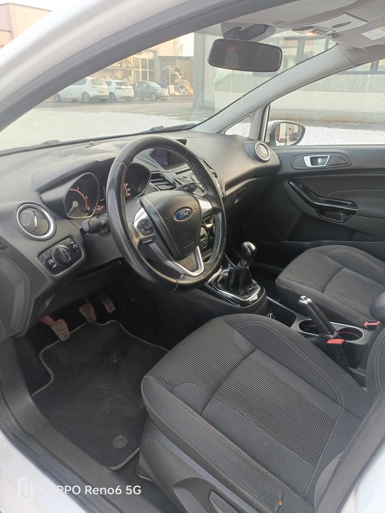 Ford Fiesta 1.5 TDCi 75CV 5 porte Titanium