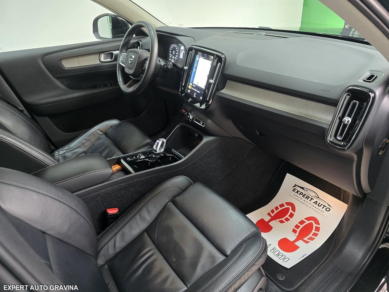 VOLVO XC40 INSCRIPTION PLUG-IN