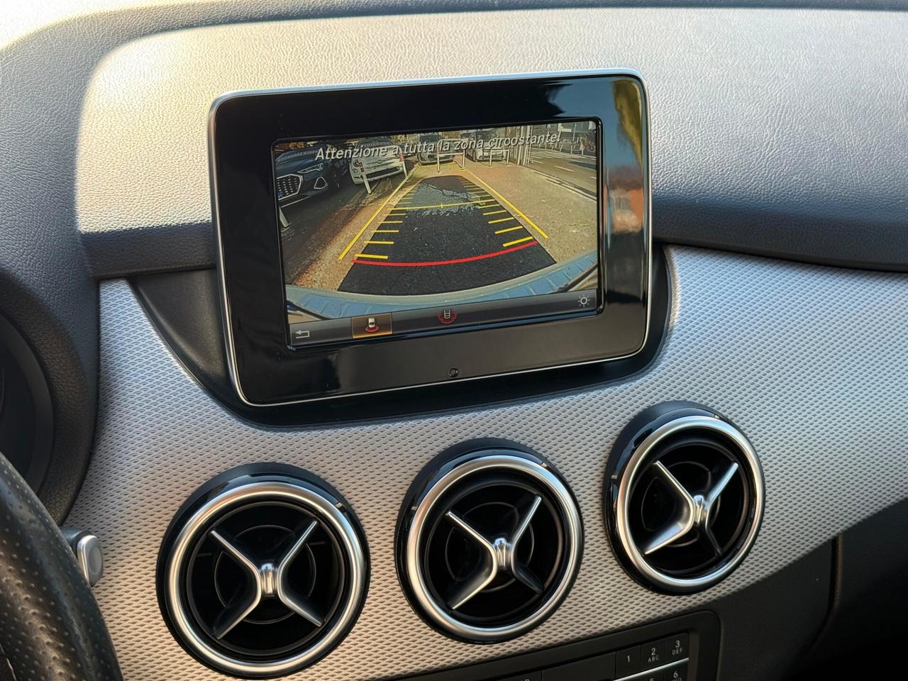 Mercedes-benz B 180 d *AUTOMATICA*