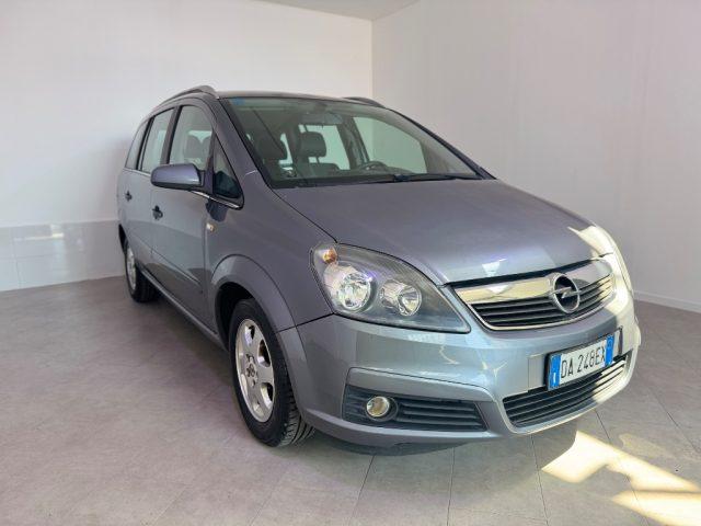 OPEL Zafira 1.6 16V Twinport Cosmo