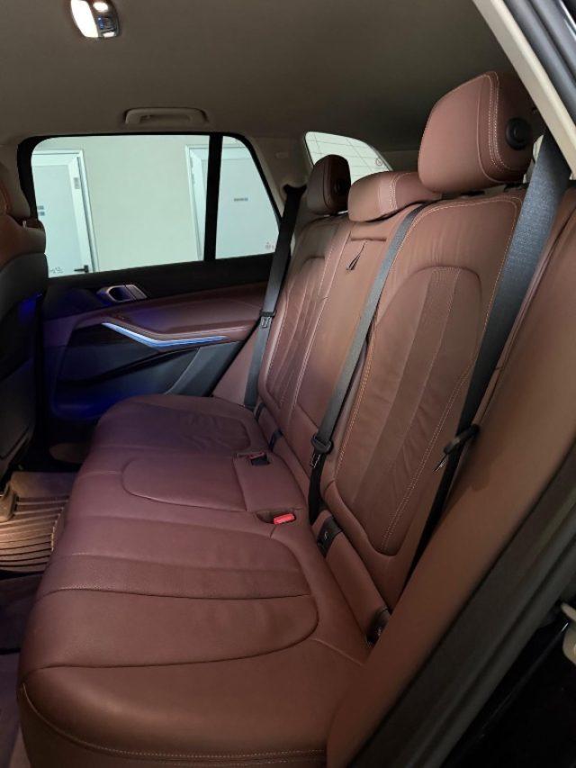 BMW X5 xDrive30d Business //22 INDIVIDUAL//PELLE//