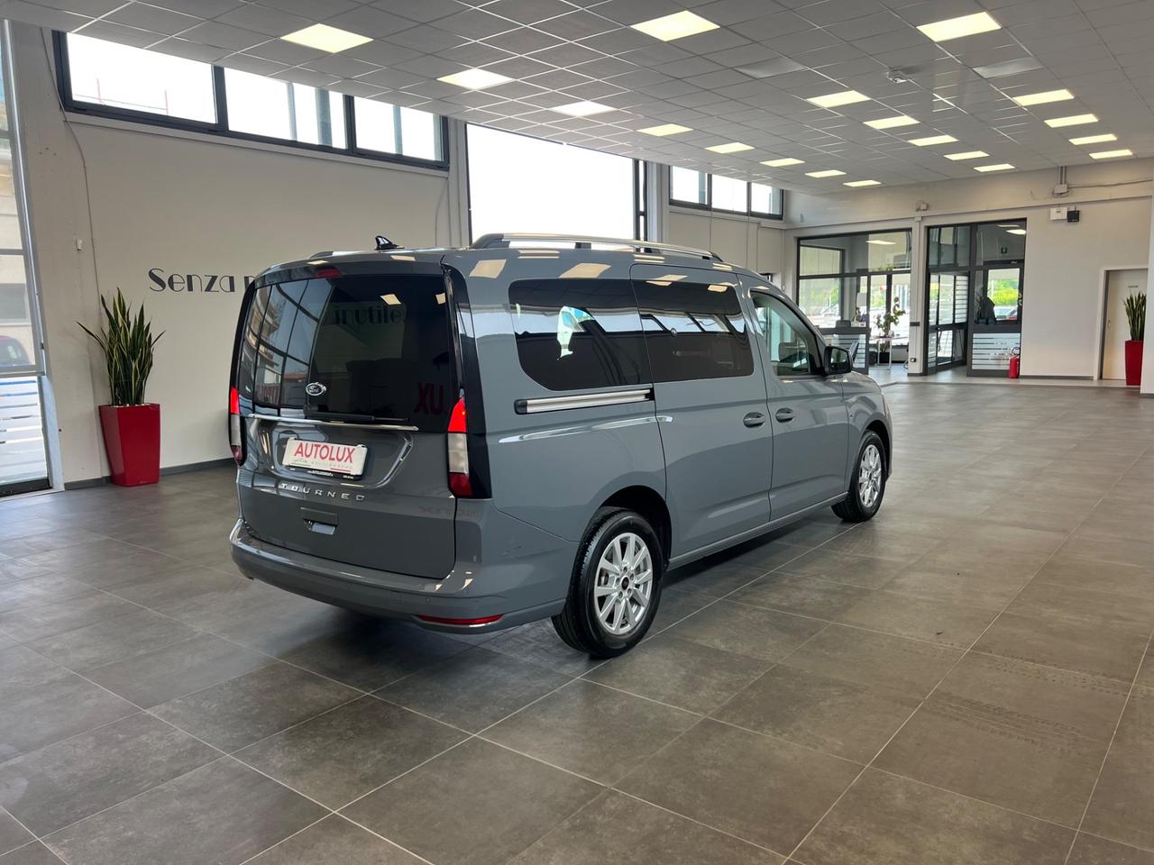 Ford Tourneo Connect Grand Tourneo Connect 7 posti 2.0 EcoBlue 122 CV Powershift Titanium