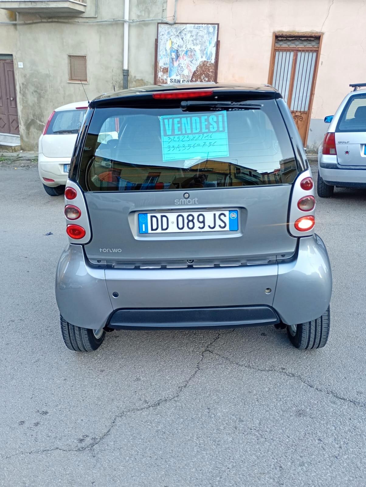 Smart ForTwo 700 coupé pure (45 kW)