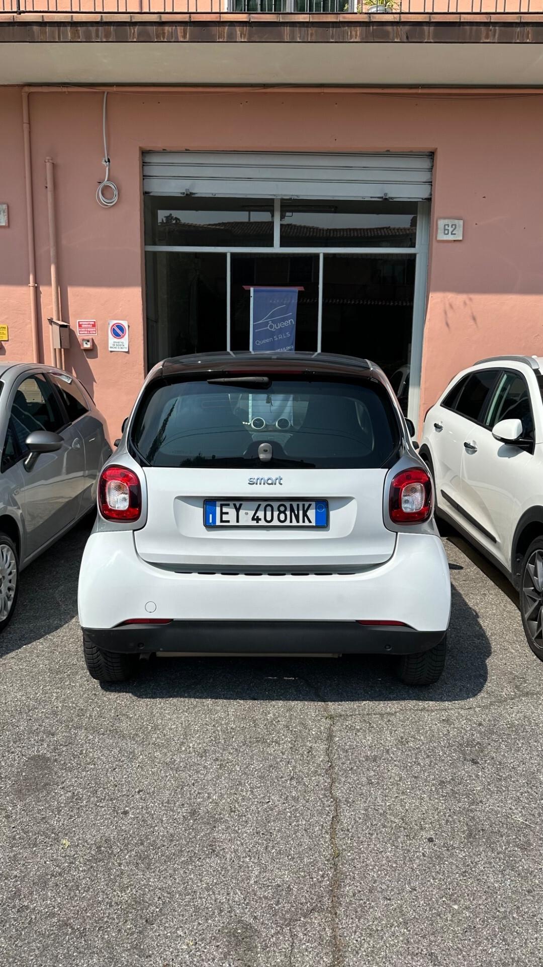 Smart ForTwo 1000 62 kW coupé passion