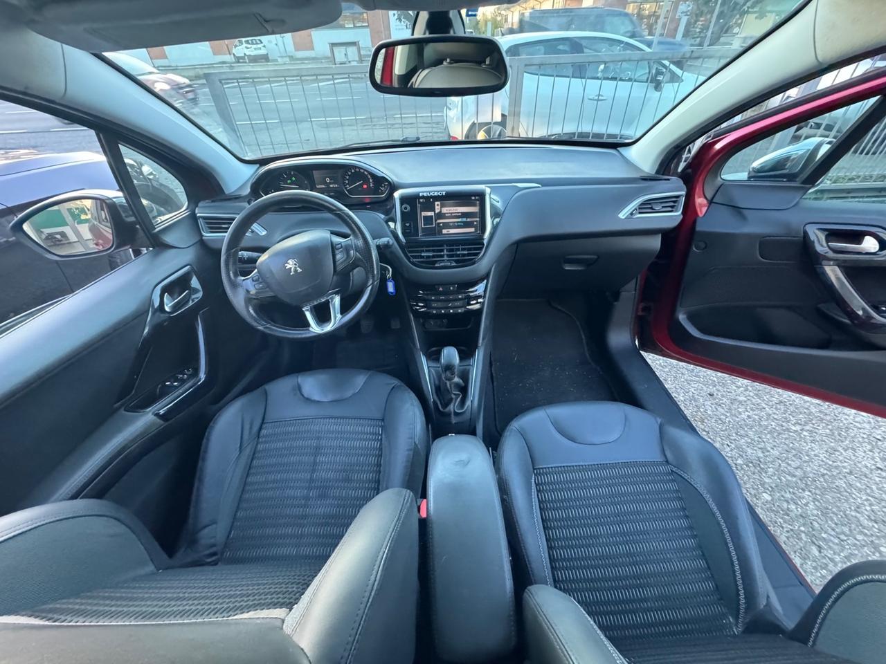 Peugeot 208 1.4 HDi 68 CV 3 porte Allure