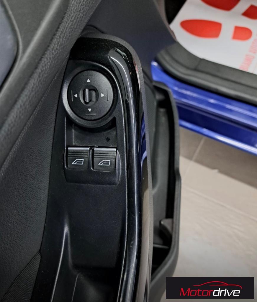 FORD - Fiesta - 1.0 80 CV 5p. Titanium