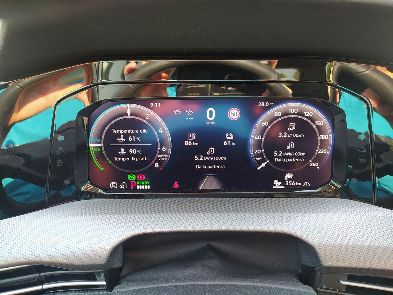 Volkswagen Golf Style 1.5 eHybrid PHEV 204C #12024