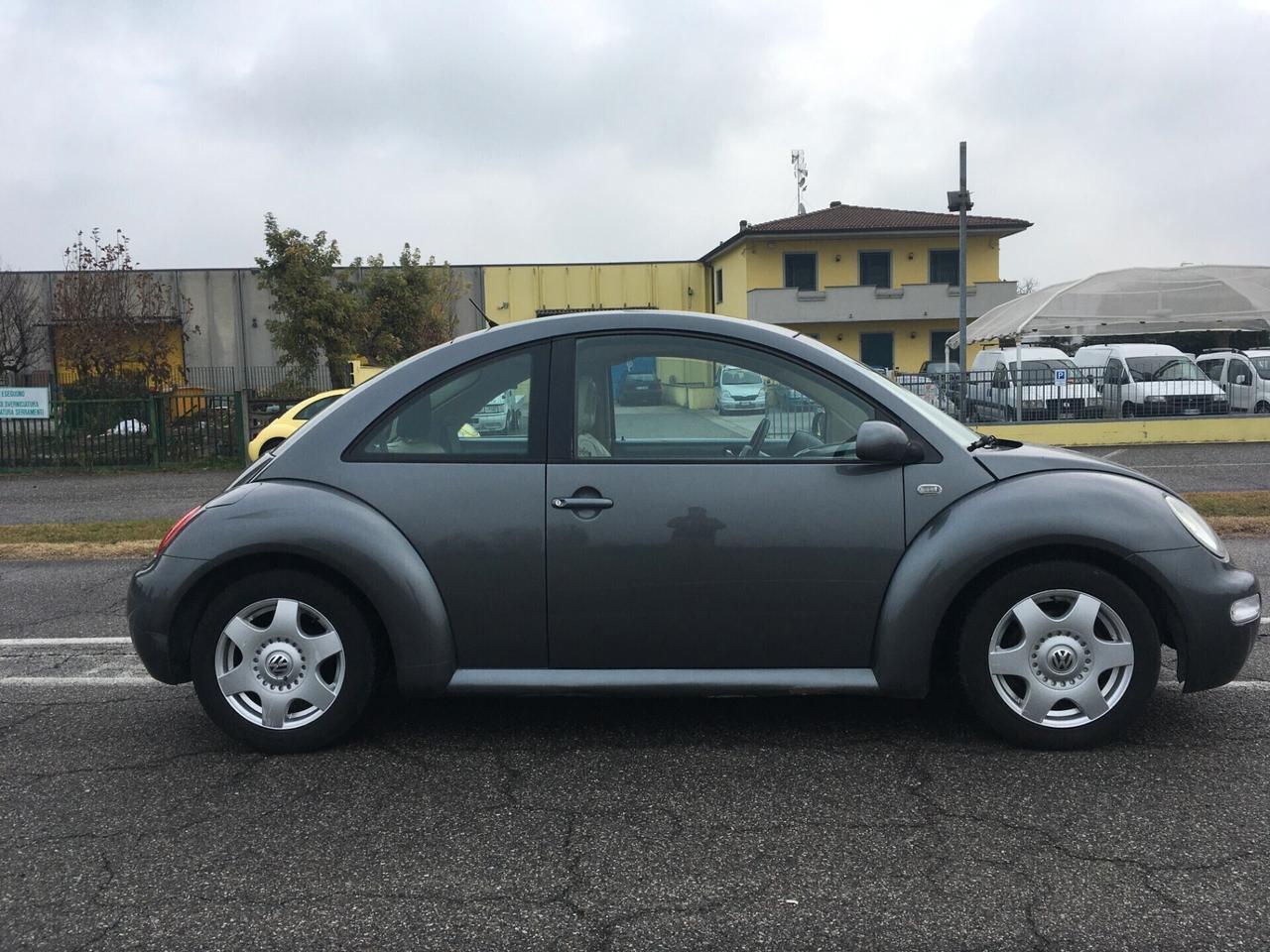 Volkswagen New Beetle NEW BEETLE 1.6 GPL