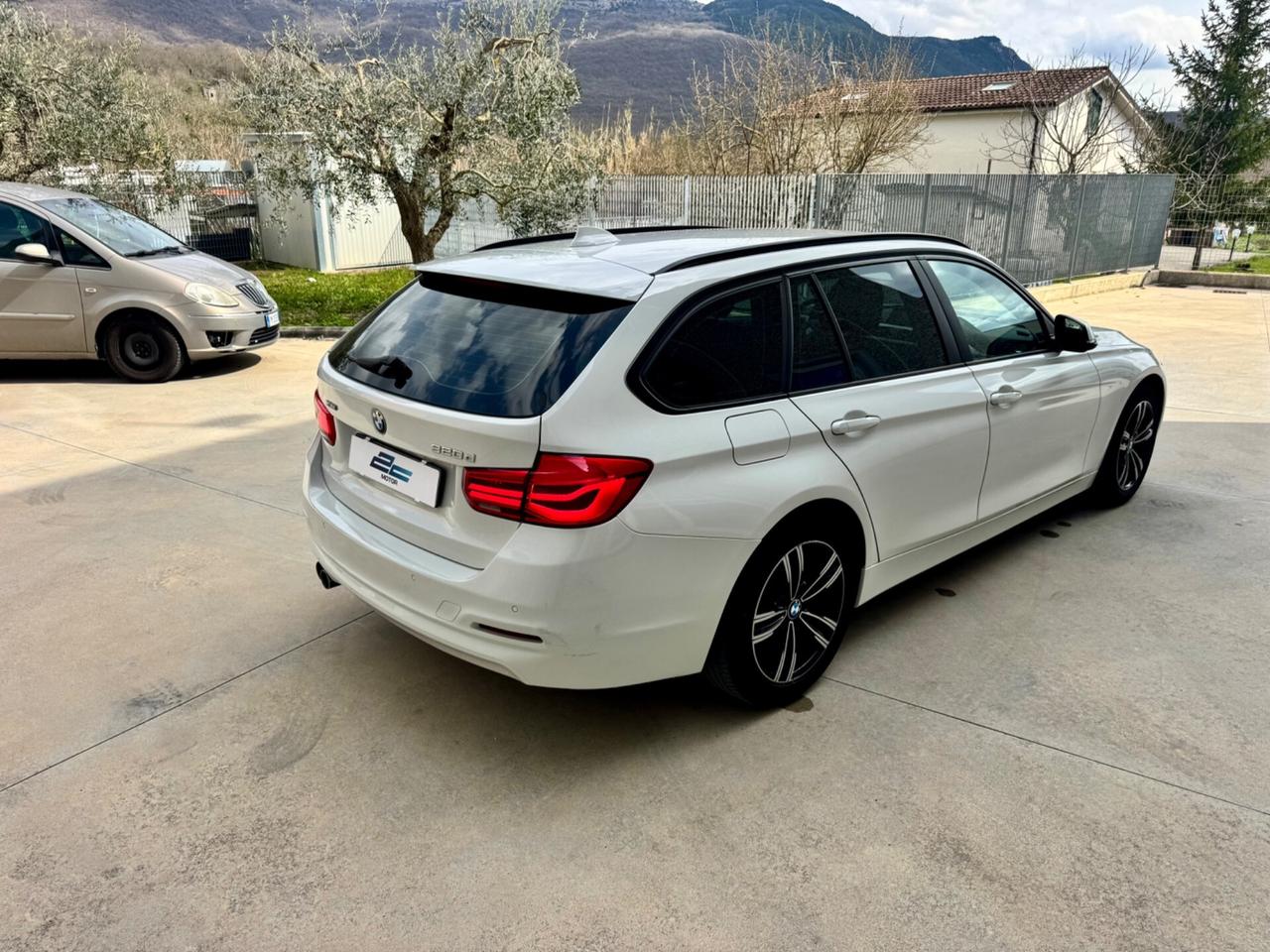 Bmw 320 320d xDrive Touring Business Advantage