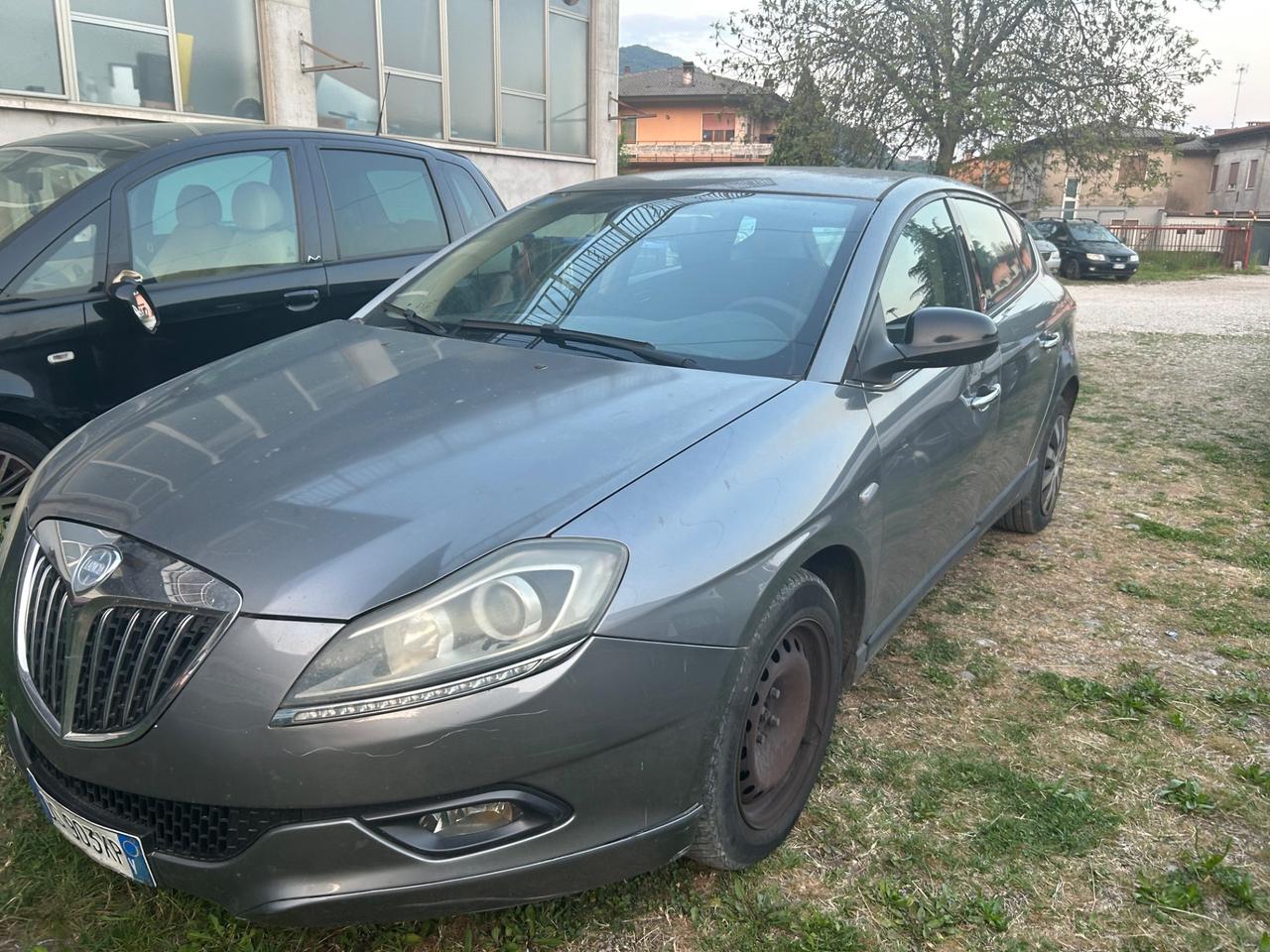 Lancia Delta 1.6 MJT DPF Selectronic Argento