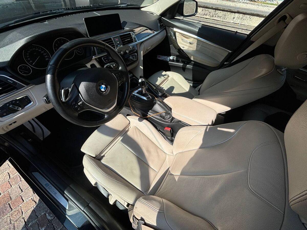 BMW Serie 3 Berlina 330e Luxury auto