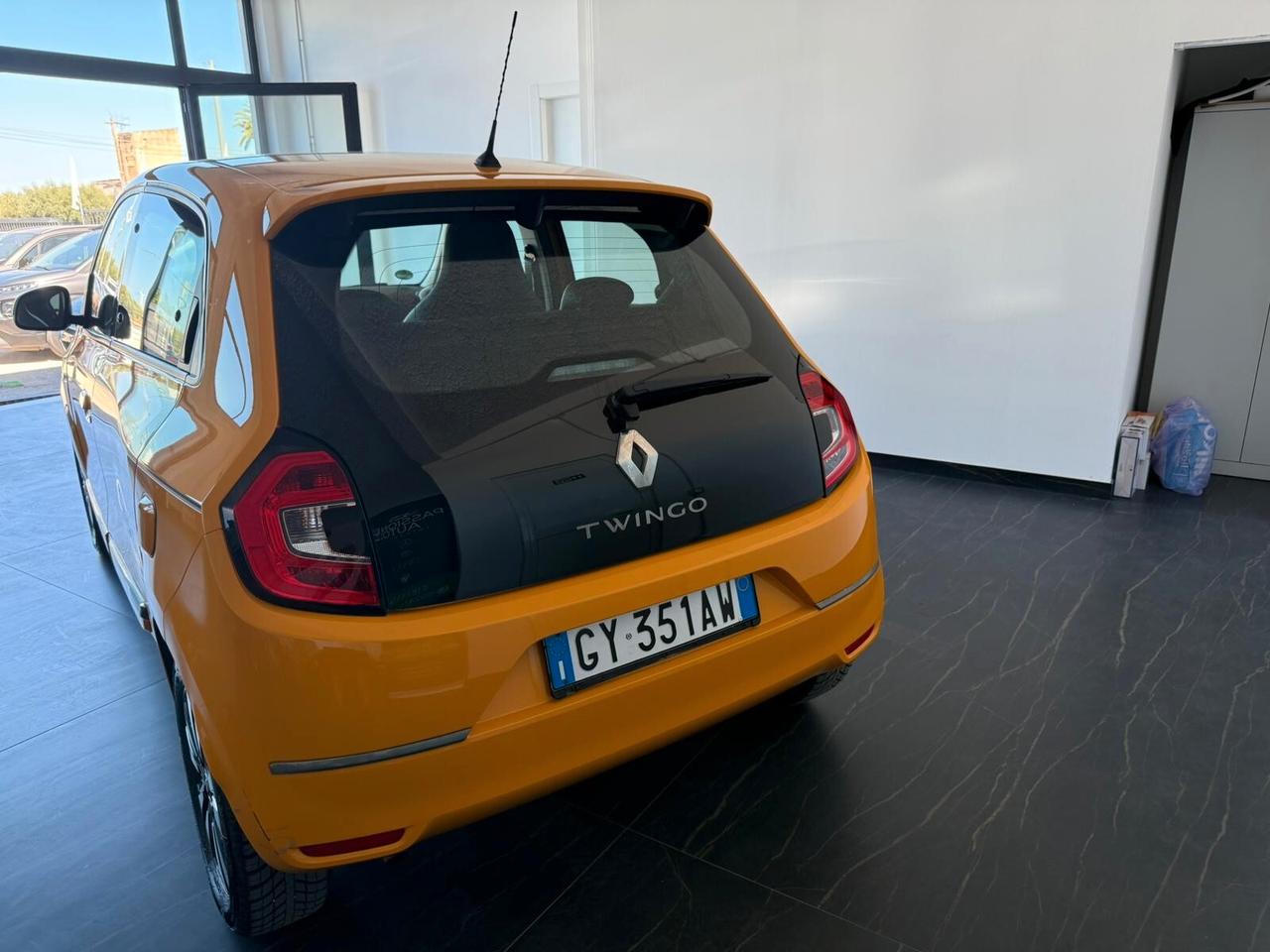 Renault Twingo 1.0 SCE 73 CV Duel