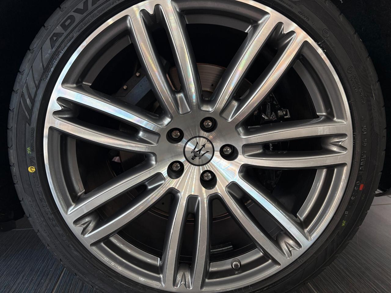 Maserati Ghibli 3.0 V6 Modena 350cv RWD auto ITALIANA