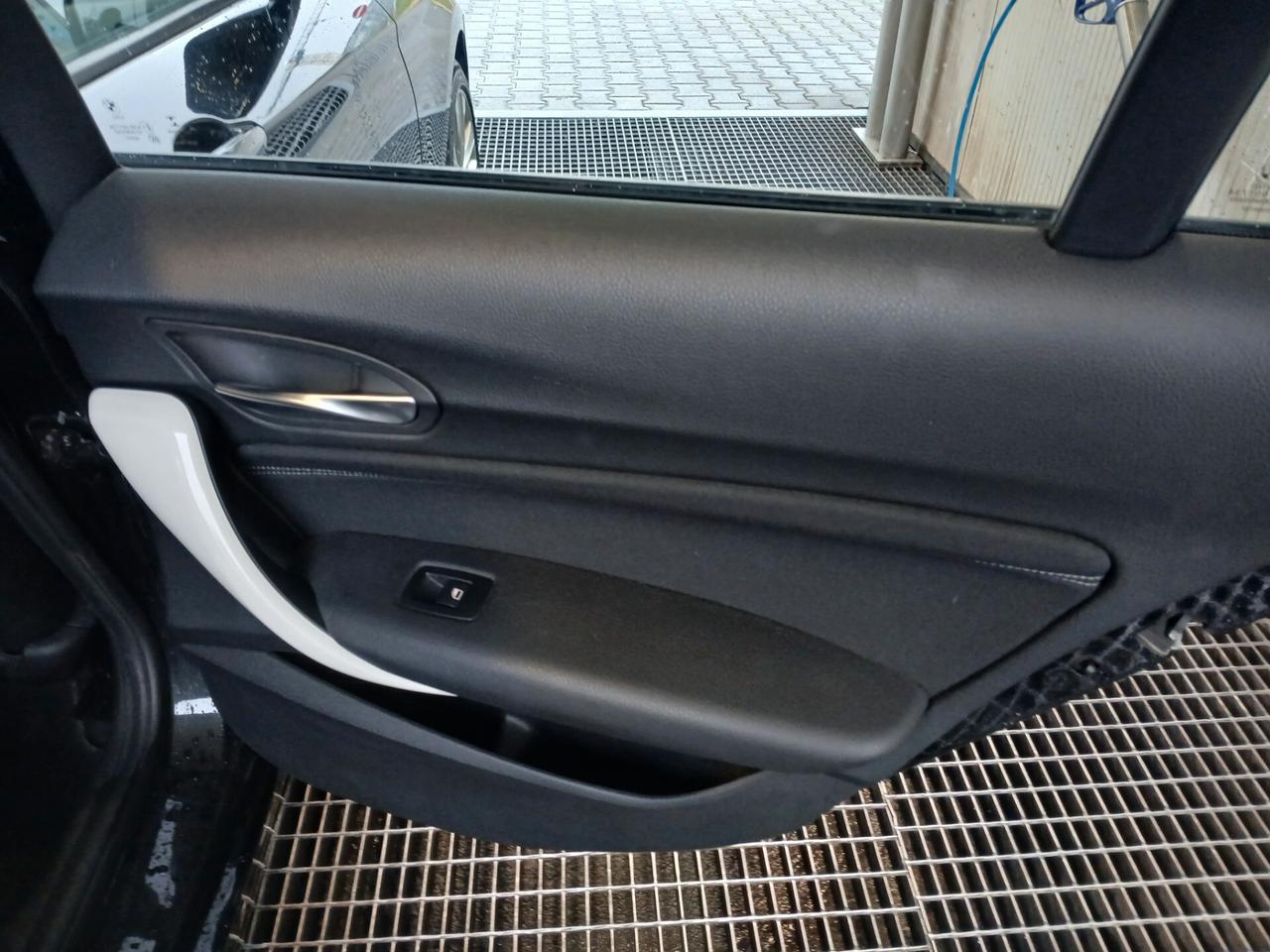 Bmw 118 118d 5p. Urban*AUTOMOATICA