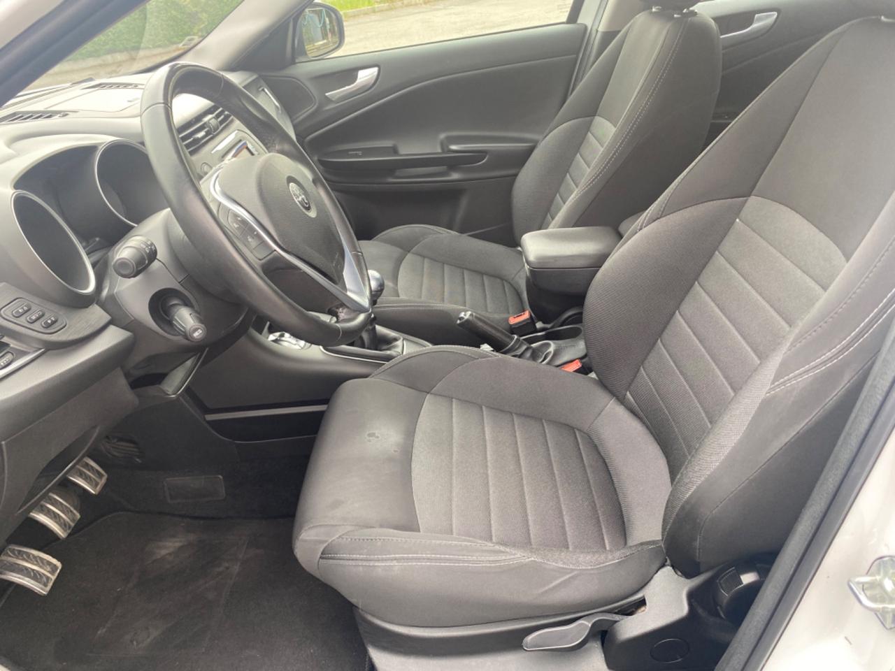 Alfa Romeo Giulietta 1.4 Turbo 120 CV