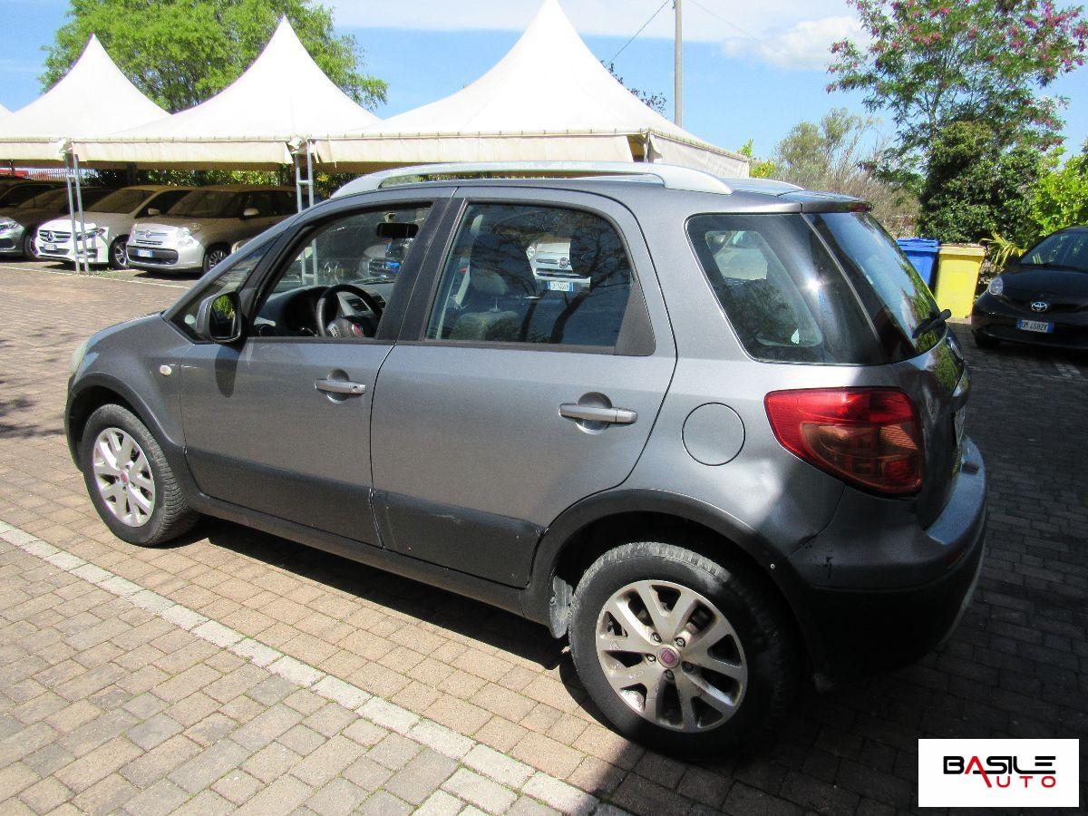 FIAT - Sedici - 1.9 MJT 4x2 Emotion