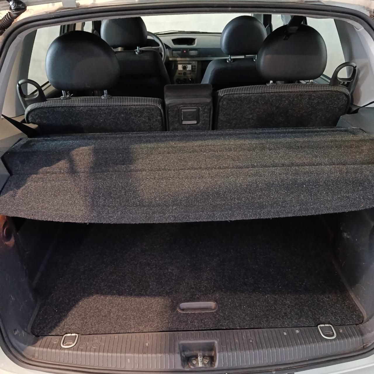 Opel Meriva 1.4 BENZINA NEOPATENTATI