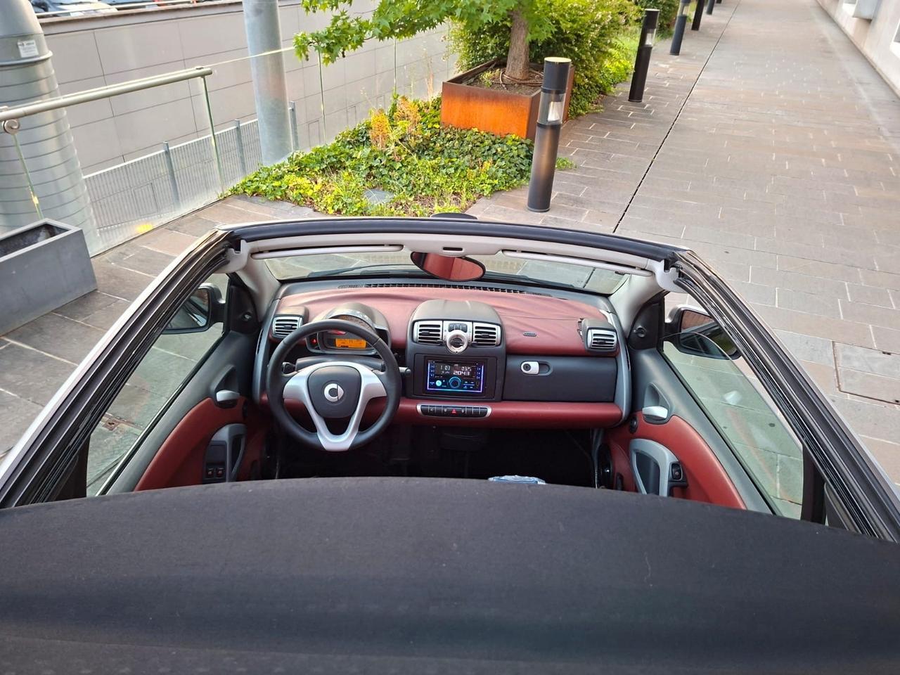 Smart ForTwo 1000 52 kW MHD cabrio passion
