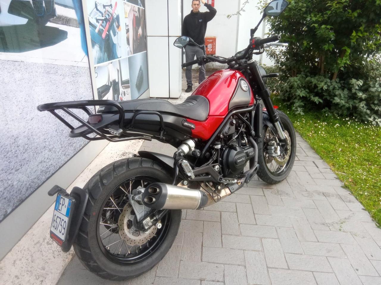 Benelli Leoncino 500 Trail
