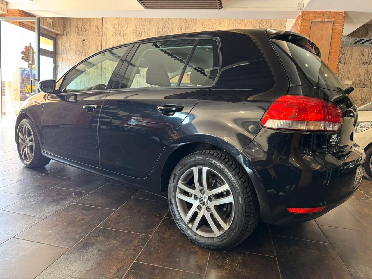 Volkswagen Golf 1.6 5p. Comfortline