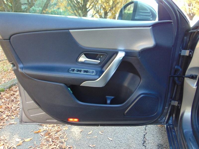 MERCEDES Classe A (W177) A 180 d Automatic ...