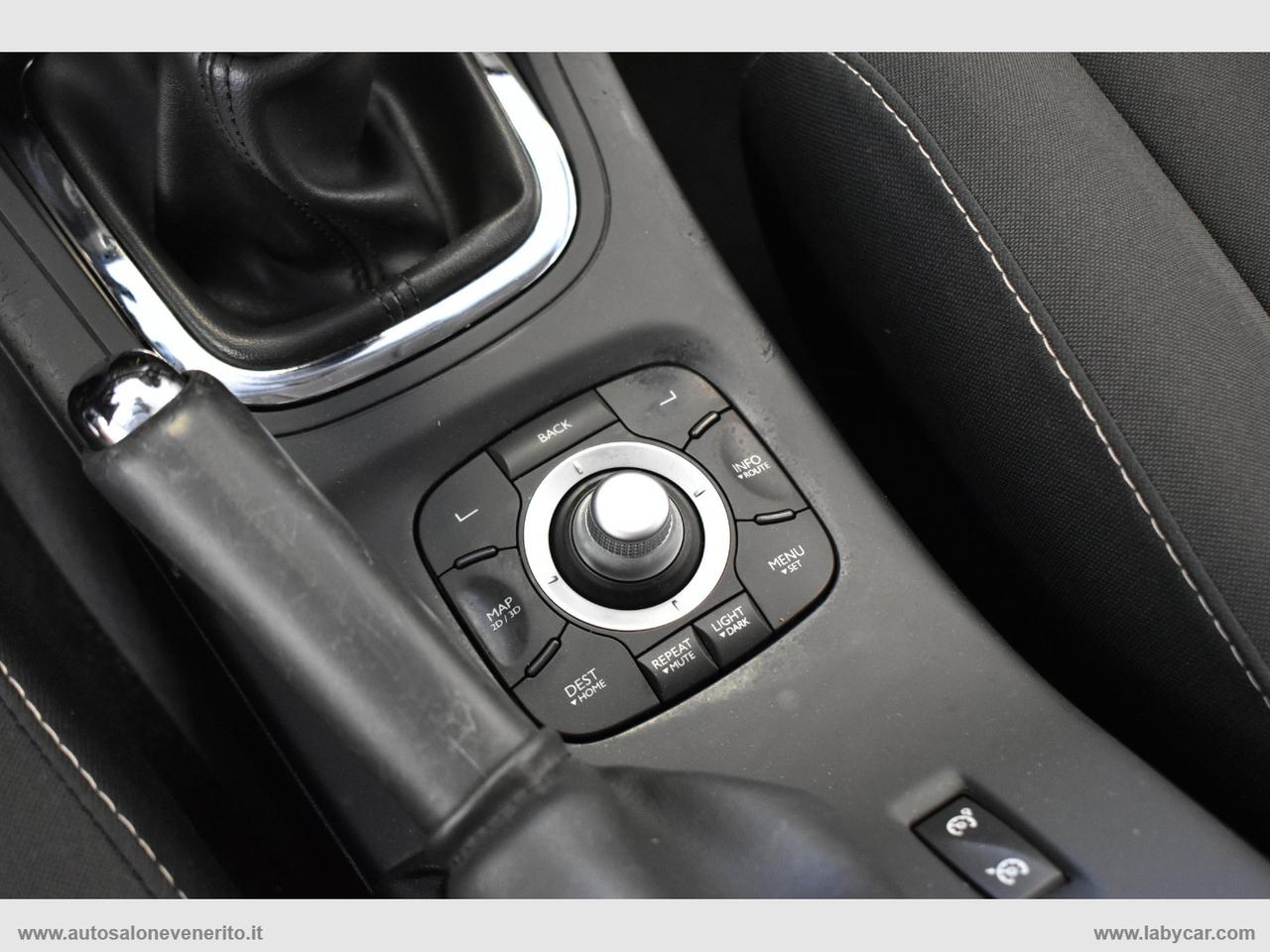 RENAULT Mégane 1.5 dCi 110 CV SporTour Wave