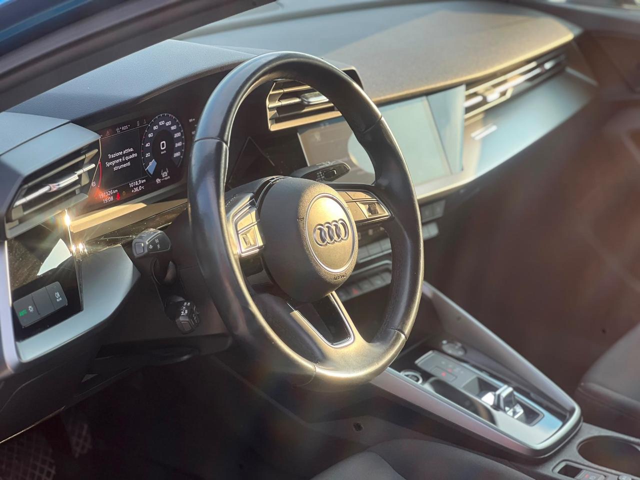 Audi A3 SPB 30 TDI Business Advanced