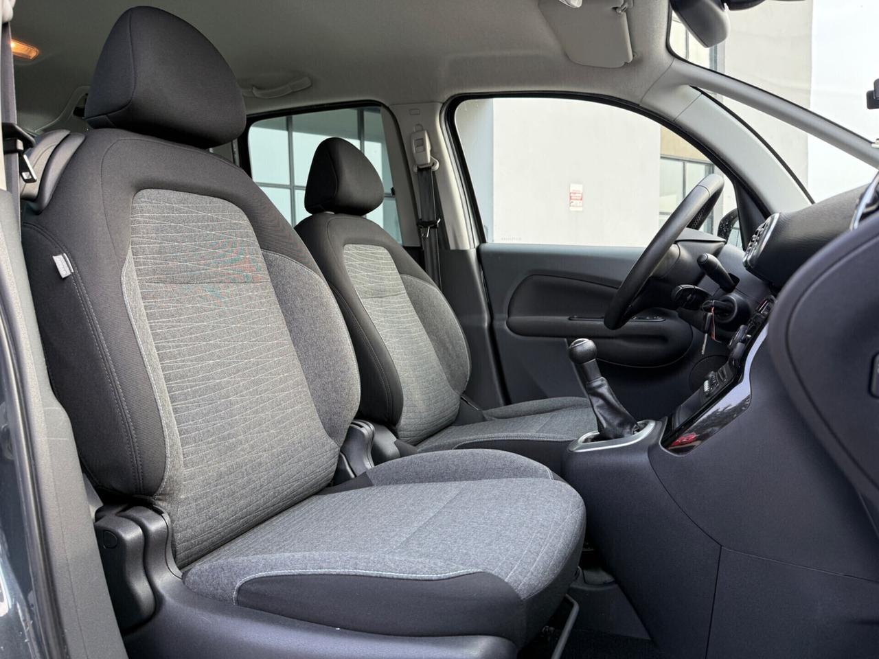 Citroen C3 Picasso 1.2 b.| CERCHI IN LEGA