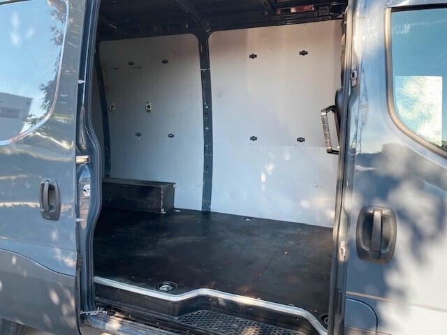 IVECO DAILY 35 S 140 hi matic. H2 L2