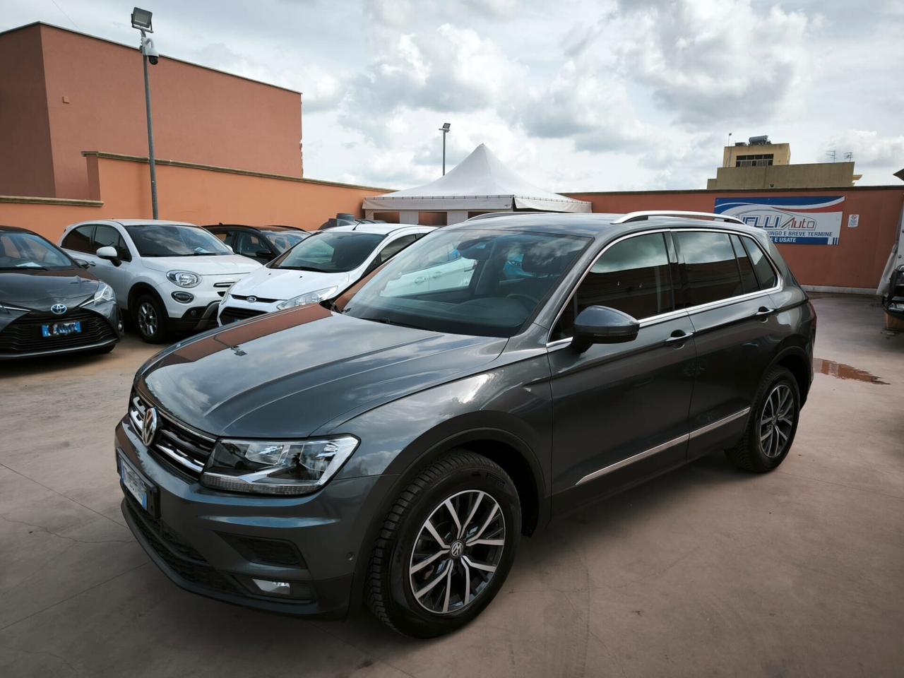 Volkswagen Tiguan 2.0 TDI SCR DSG Business BlueMotion Technology