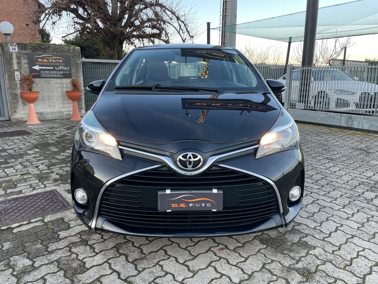 Toyota Yaris 1.0 5 porte Lounge