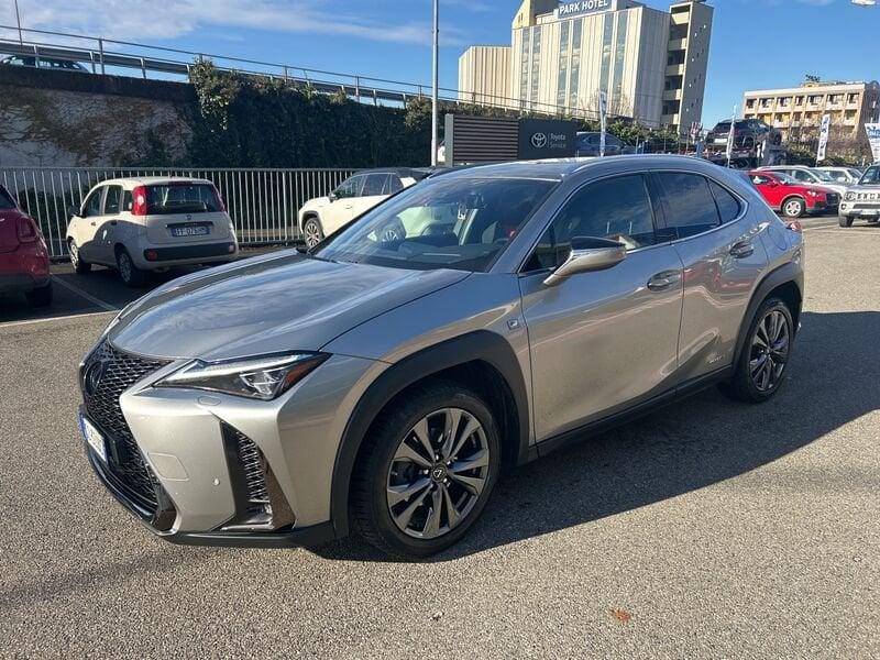 Lexus UX Hybrid 4WD F Sport