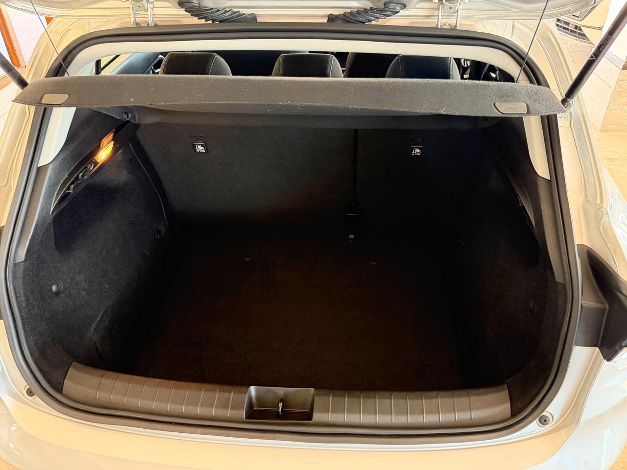 Fiat Tipo 1.6 M.JET 120 cv. 5 porte LOUNGE (Nav)