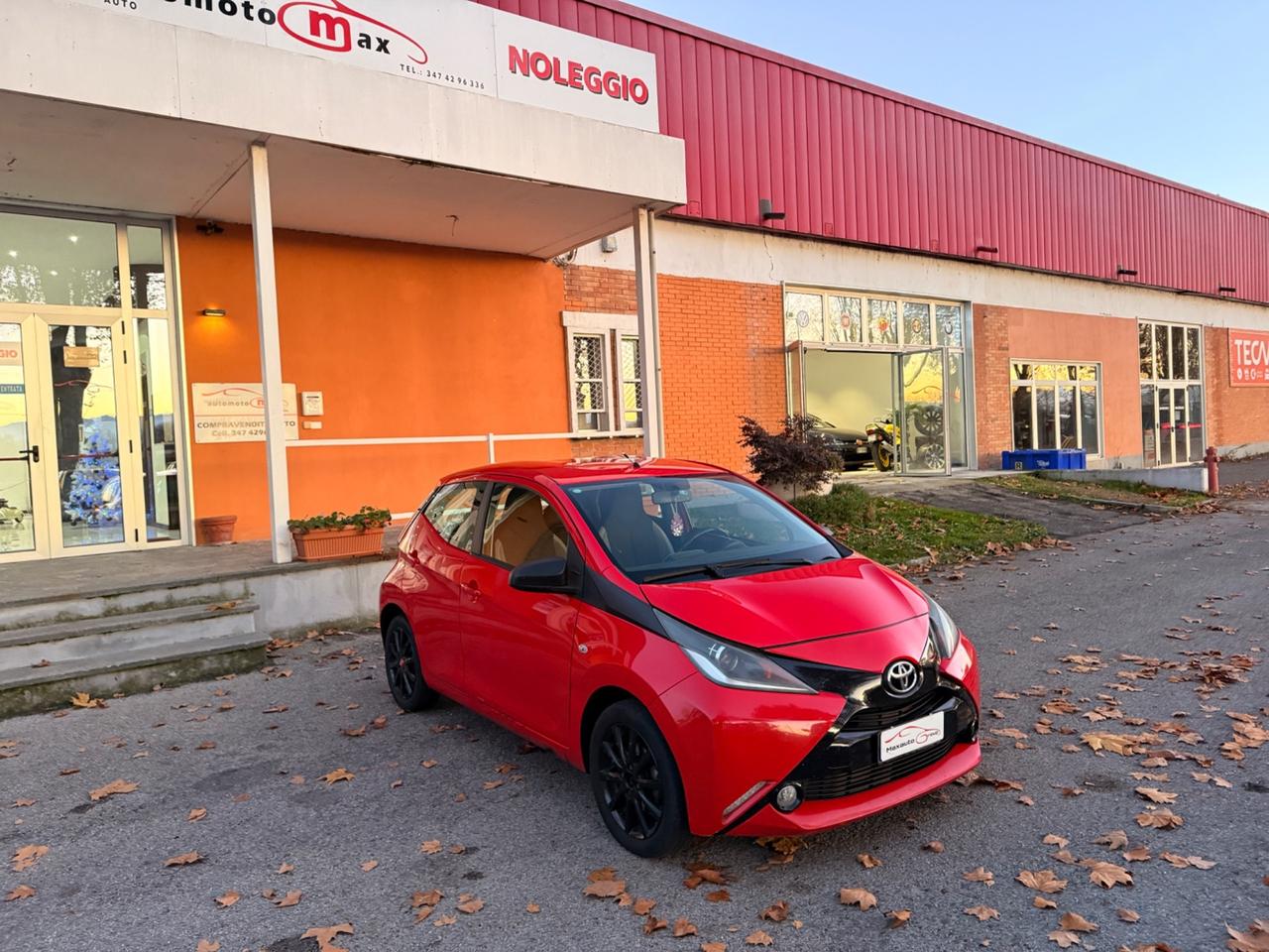 Toyota Aygo 1.0 VVT-i 69 CV 5 porte x-clusiv