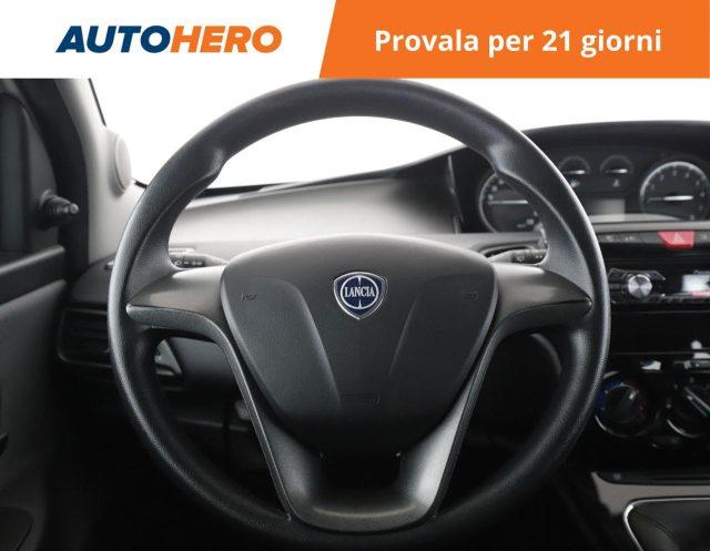 LANCIA Ypsilon 1.2 69 CV 5 porte Silver