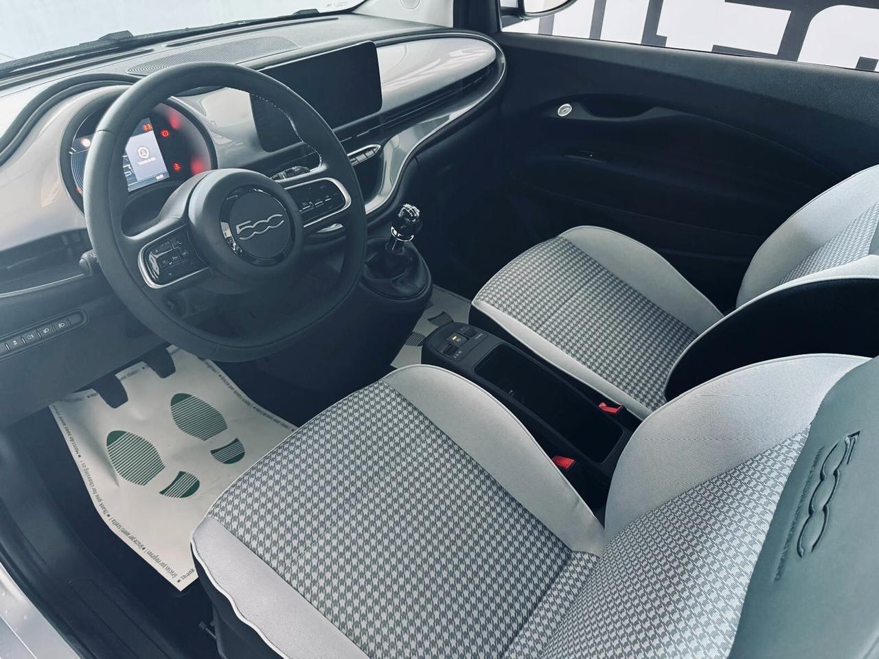 Fiat 500 Berlina Hybrid Torino