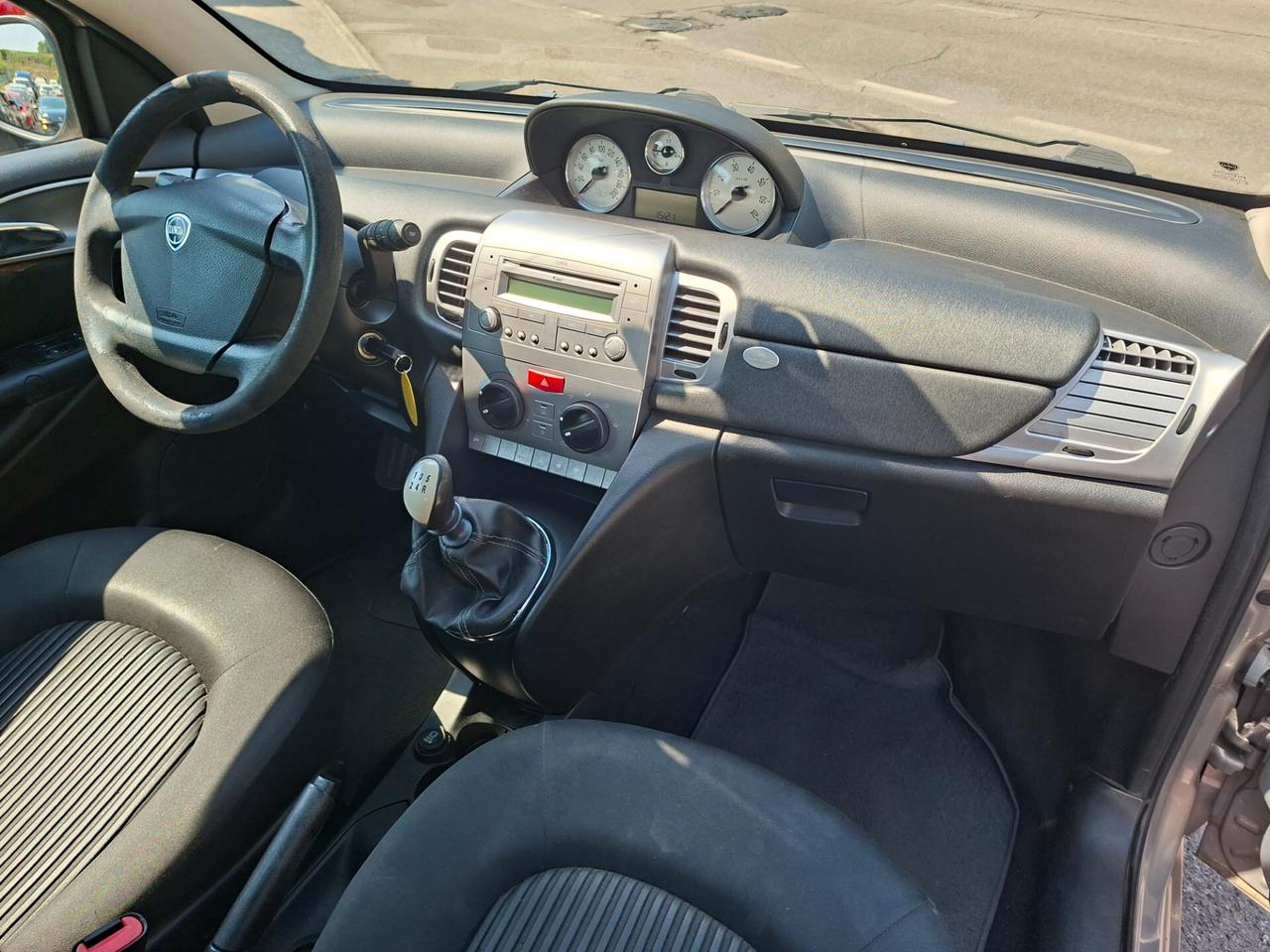 Lancia Ypsilon 1.2 BENZINA / DA NEOPATENTATI