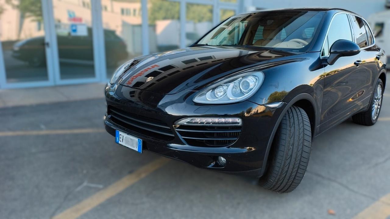 Porsche Cayenne 3.0 Diesel 250CV