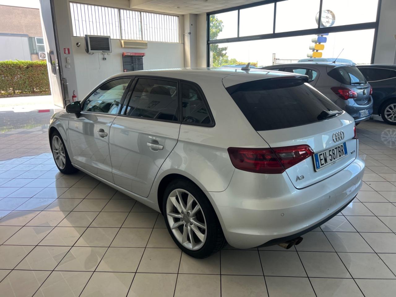 Audi A3 1.4 TFSI COD ultra Attraction