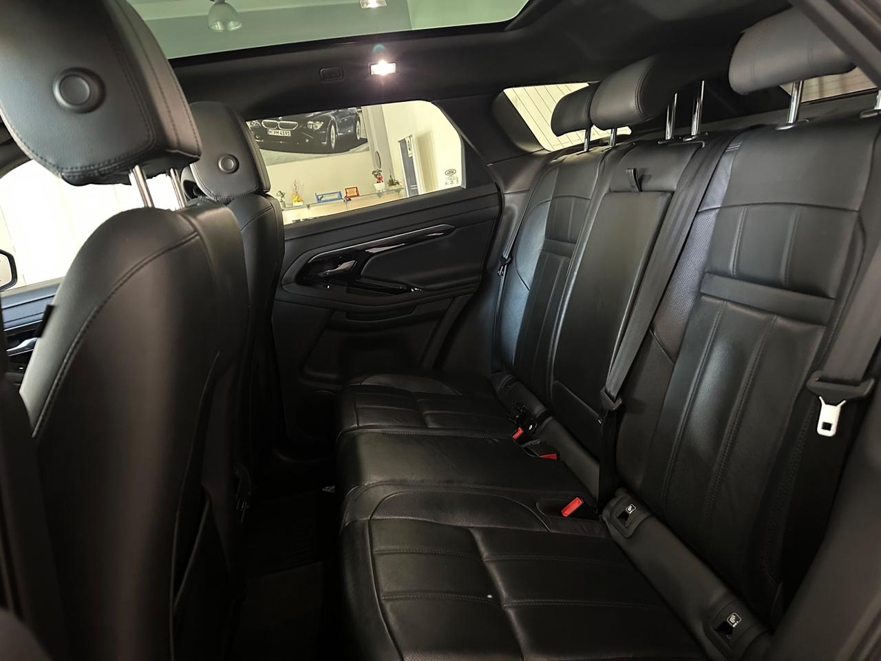 Land Rover Range Evoque 2.0D I4 180 CV AWD Auto R-Dynamic HSE